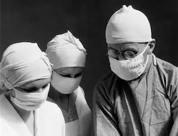 1920s 1930s DOCTORS WEARING SURGICAL MASK